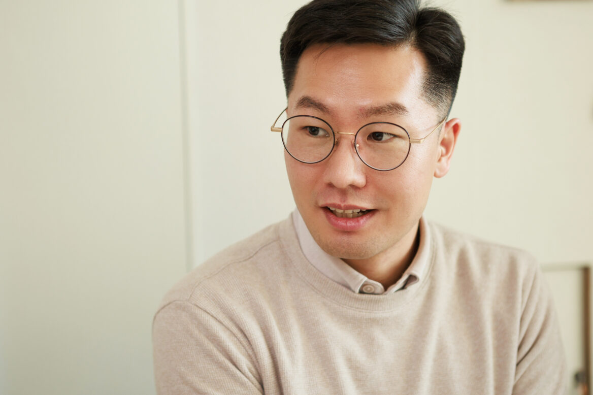 이윤호 취업성공패키지 상담원 주임의 모습