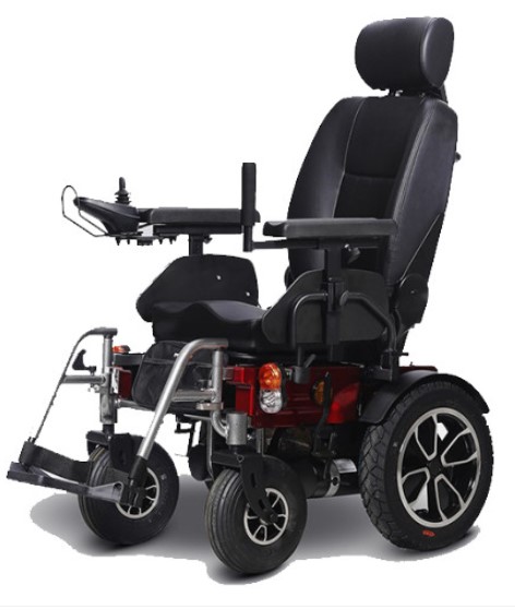 배터리 충전 타입의 ‘자동 휠체어’ / 출처 실버케어일일사