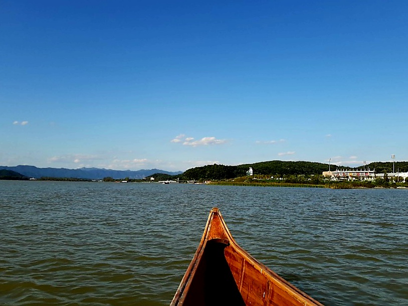 킹카누에서 바라본 의암호의 사진