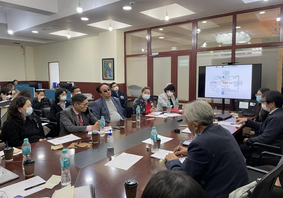 몽골 장애인 단체장들과 장애인고용을 위한 라운드 테이블