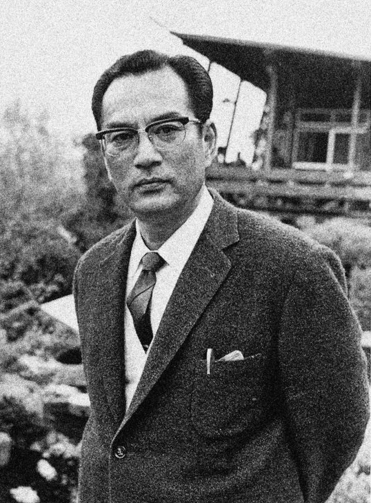 최초로 유도(점자) 블록을 발명한 미야케 세이이치 사진