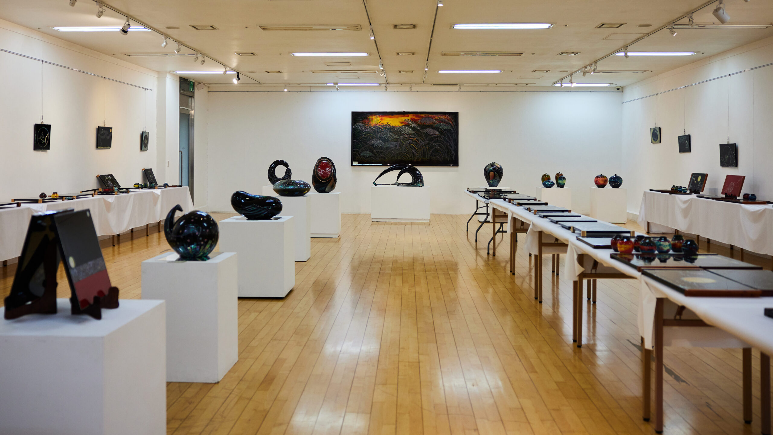 진열된 작품 사진